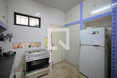 Casa à venda com 174m², 5 quartos e 4 vagasCozinha