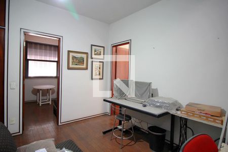 Casa à venda com 174m², 5 quartos e 4 vagasSala de Estar