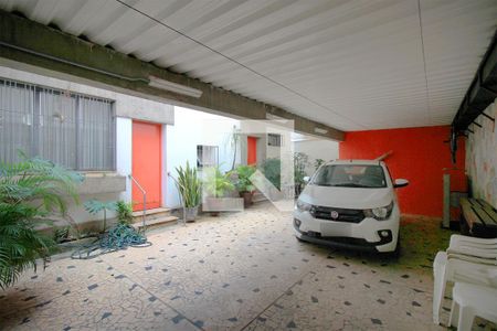 Casa à venda com 174m², 5 quartos e 4 vagasGaragem / Varanda