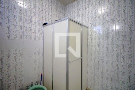 Casa à venda com 174m², 5 quartos e 4 vagasBanheiro da Suite