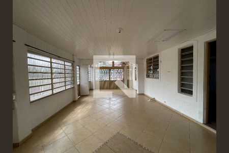 Casa à venda com 160m², 3 quartos e 2 vagasQuintal