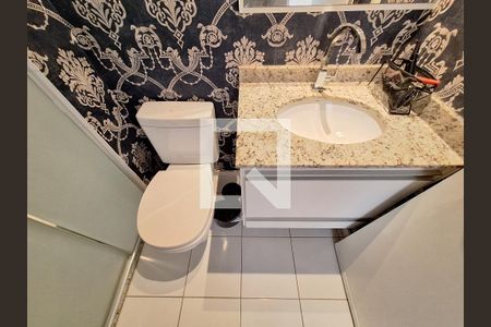 Apartamento à venda com 66m², 2 quartos e 1 vaga Apartamento à venda com 66m², 2 quartos e 1 vagaBanheiro da Suíte