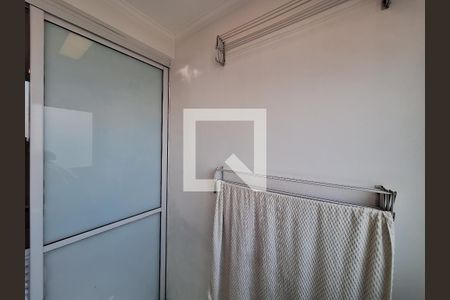 Apartamento à venda com 66m², 2 quartos e 1 vaga Apartamento à venda com 66m², 2 quartos e 1 vagaÁrea de Serviço