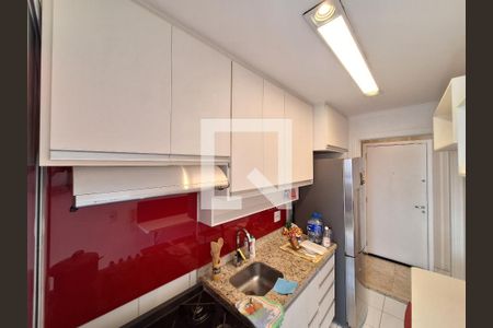 Apartamento à venda com 66m², 2 quartos e 1 vaga Apartamento à venda com 66m², 2 quartos e 1 vagaCozinha