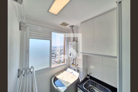 Apartamento à venda com 66m², 2 quartos e 1 vaga Apartamento à venda com 66m², 2 quartos e 1 vagaÁrea de Serviço