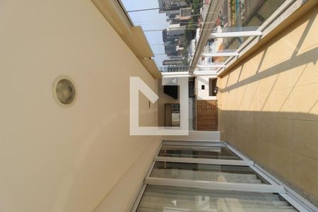 Varanda de apartamento para alugar com 3 quartos, 130m² em Vila Olímpia, São Paulo