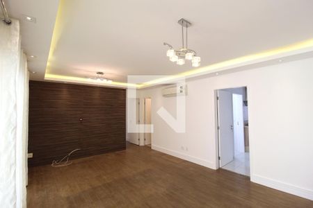 Sala de apartamento para alugar com 3 quartos, 130m² em Vila Olímpia, São Paulo