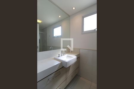 Apartamento para alugar com 130m², 3 quartos e 3 vagasBanheiro da Suíte