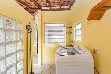 Casa para alugar com 100m², 2 quartos e 1 vagaÁrea de Serviço