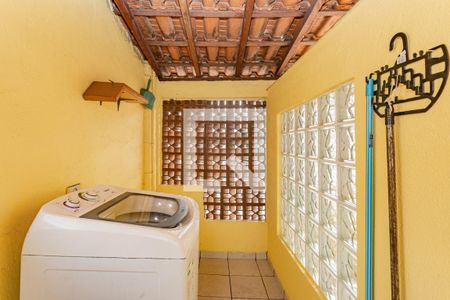 Casa para alugar com 100m², 2 quartos e 1 vagaÁrea de Serviço