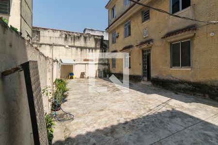 Apartamento à venda com 67m², 3 quartos e sem vaga Apartamento à venda com 67m², 3 quartos e sem vagaÁrea comum - Pátio interno