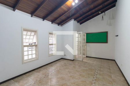 Casa para alugar com 270m², 3 quartos e 3 vagas Casa para alugar com 270m², 3 quartos e 3 vagasEspaço Gourmet