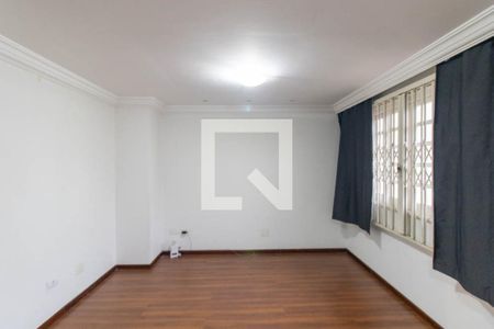 Casa para alugar com 270m², 3 quartos e 3 vagas Casa para alugar com 270m², 3 quartos e 3 vagasQuarto