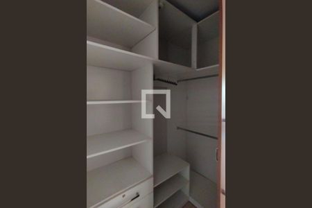 Apartamento para alugar com 148m², 3 quartos e 1 vagaQuarto