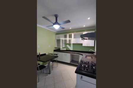 Apartamento para alugar com 148m², 3 quartos e 1 vagaCozinha 