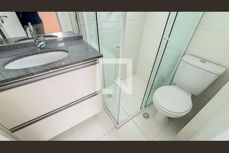 Apartamento à venda com 59m², 2 quartos e 1 vaga Apartamento à venda com 59m², 2 quartos e 1 vagaBanheiro da Suíte