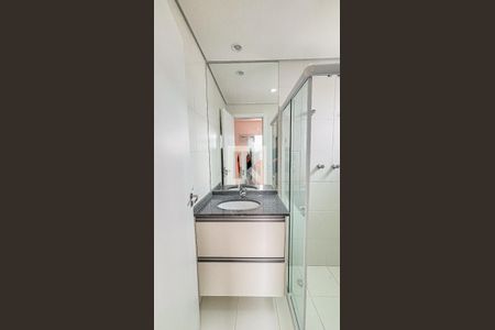 Apartamento à venda com 59m², 2 quartos e 1 vaga Apartamento à venda com 59m², 2 quartos e 1 vagaBanheiro da Suíte