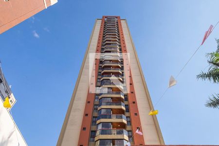 Apartamento à venda com 78m², 3 quartos e 2 vagasFachada