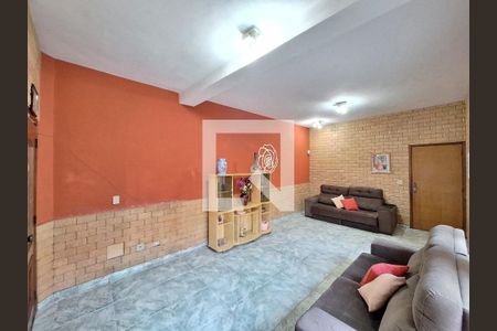 Sala de casa à venda com 3 quartos, 250m² em Bom Retiro, São Paulo
