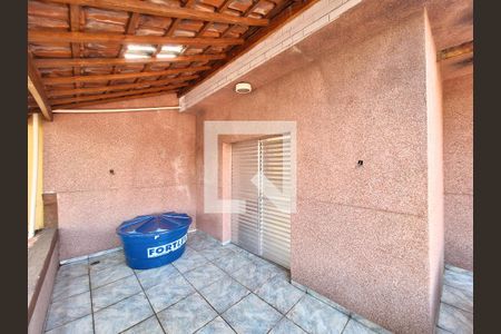 Casa à venda com 250m², 3 quartos e 4 vagas Casa à venda com 250m², 3 quartos e 4 vagasVaranda quarto 1