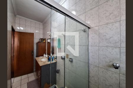 Casa à venda com 250m², 3 quartos e 4 vagas Casa à venda com 250m², 3 quartos e 4 vagasBanheiro da Suíte