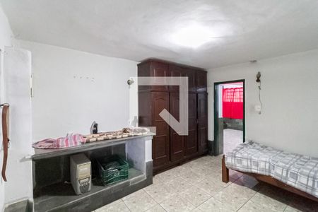 Casa à venda com 238m², 6 quartos e 5 vagas Casa à venda com 238m², 6 quartos e 5 vagasQuarto 5