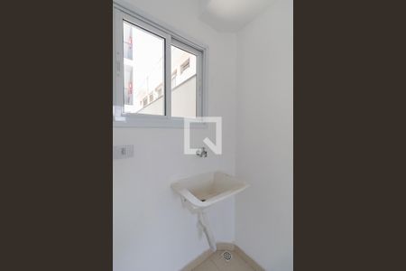 Apartamento para alugar com 42m², 2 quartos e sem vaga Apartamento para alugar com 42m², 2 quartos e sem vagaSala/Cozinha/Área de Serviço