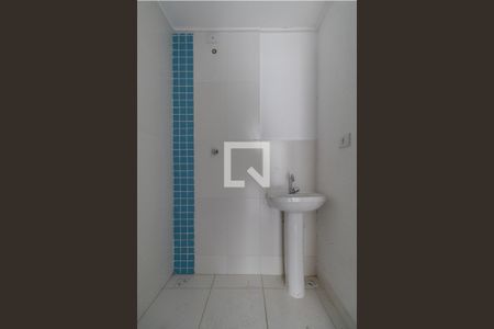 Apartamento para alugar com 42m², 2 quartos e sem vaga Apartamento para alugar com 42m², 2 quartos e sem vagaBanheiro