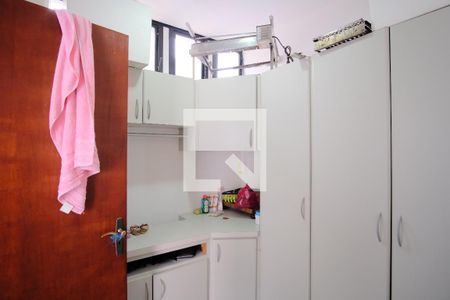 Casa para alugar com 238m², 4 quartos e 4 vagasQuarto de Serviço