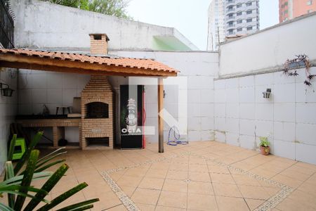 Casa para alugar com 238m², 4 quartos e 4 vagasQuintal 2