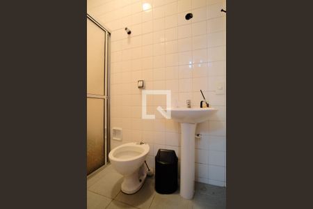 Casa para alugar com 238m², 4 quartos e 4 vagasBanheiro de serviço