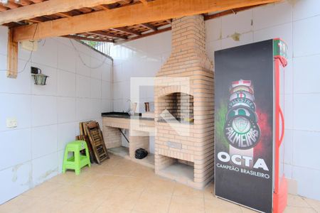 Casa para alugar com 238m², 4 quartos e 4 vagasQuintal 2
