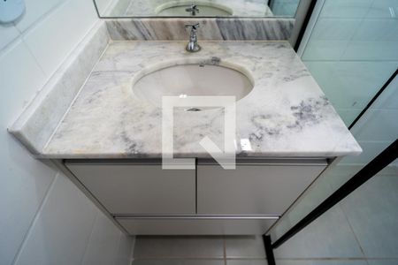 Casa para alugar com 53m², 2 quartos e 1 vaga Casa para alugar com 53m², 2 quartos e 1 vagaBanheiro