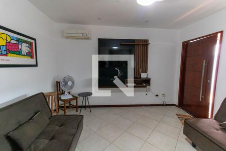 Sala de casa para alugar com 1 quarto, 60m² em Engenho do Mato, Niterói