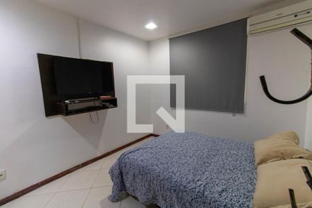 Quarto de casa para alugar com 1 quarto, 60m² em Engenho do Mato, Niterói
