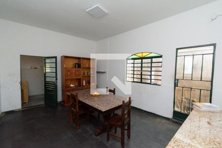 Casa à venda com 360m², 3 quartos e 2 vagasSala de Jantar