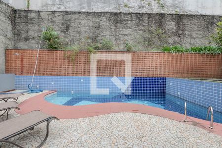 Apartamento à venda com 41m², 1 quarto e 1 vaga Apartamento à venda com 41m², 1 quarto e 1 vagaÁrea comum - Piscina