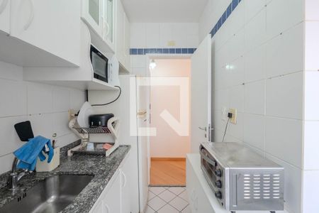 Apartamento à venda com 41m², 1 quarto e 1 vaga Apartamento à venda com 41m², 1 quarto e 1 vagaCozinha e Área de Serviço