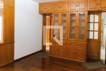 Apartamento para alugar com 171m², 5 quartos e 2 vagasQuarto 4
