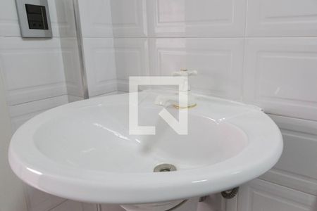 Apartamento para alugar com 171m², 5 quartos e 2 vagasBanheiro de Serviço