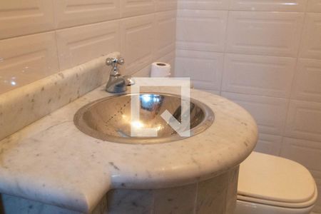 Apartamento para alugar com 171m², 5 quartos e 2 vagasLavabo