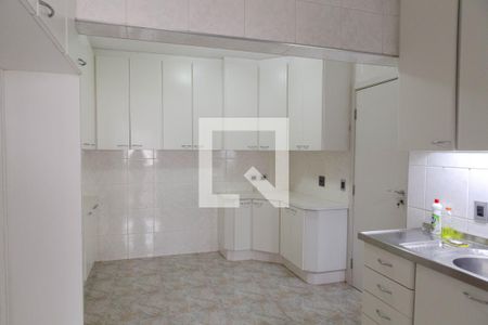 Apartamento para alugar com 171m², 5 quartos e 2 vagasCozinha