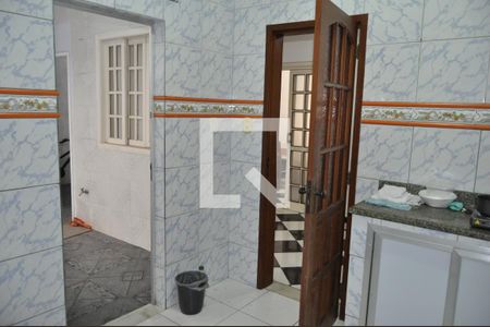 Casa de condomínio à venda com 180m², 4 quartos e 1 vagaCozinha