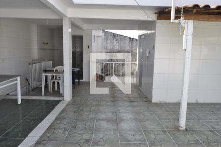 Casa de condomínio à venda com 180m², 4 quartos e 1 vagaÁrea Gourmet