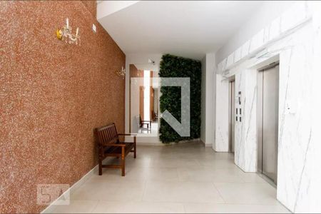 Studio para alugar com 40m², 1 quarto e sem vaga Studio para alugar com 40m², 1 quarto e sem vagaHall de Entrada