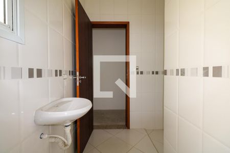 Casa à venda com 194m², 3 quartos e 4 vagas Casa à venda com 194m², 3 quartos e 4 vagasBanheiro Social