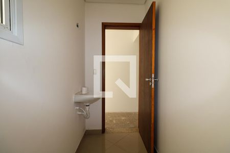 Casa à venda com 194m², 3 quartos e 4 vagas Casa à venda com 194m², 3 quartos e 4 vagasLavabo