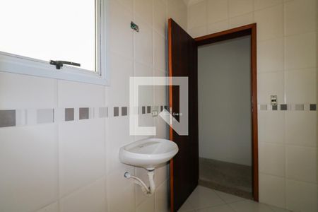 Casa à venda com 194m², 3 quartos e 4 vagas Casa à venda com 194m², 3 quartos e 4 vagasBanheiro Social