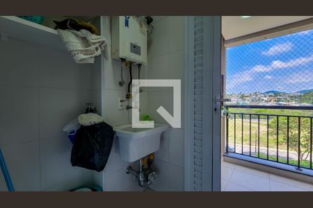 Apartamento à venda com 68m², 2 quartos e 1 vagaÁrea de Serviço