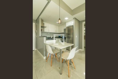 Cozinha de apartamento para alugar com 1 quarto, 48m² em Petrópolis, Porto Alegre